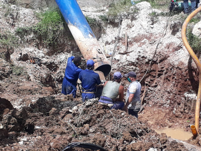 Hidraulicos trabajando