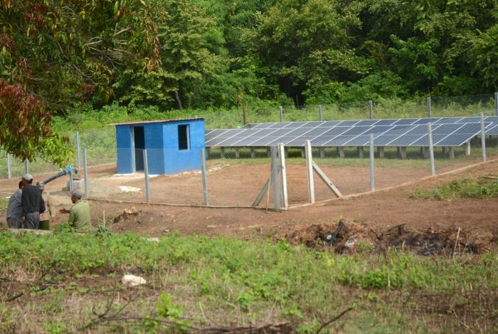 electricidad y agua