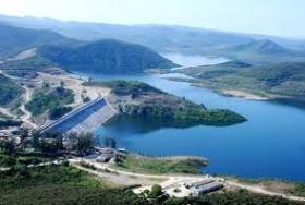 Vista aérea presa Mayarí