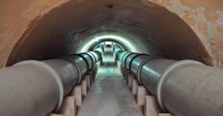 Túnel sifón bajo el río Almendares.